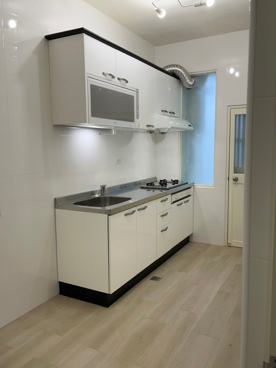 No-A127 利亞廚具 | 台北廚具 | 便宜廚具 | 一字型廚具